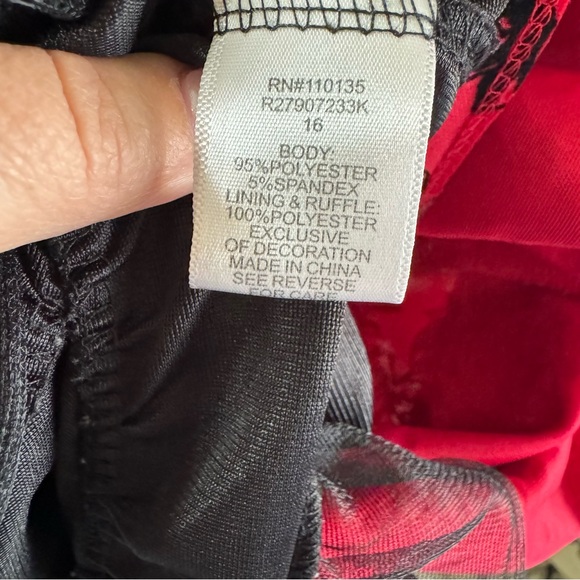 Knitworks Girl’s Christmas Dress Red/Black Roses Black Faux Fur Bolero Jacket - Picture 10 of 12